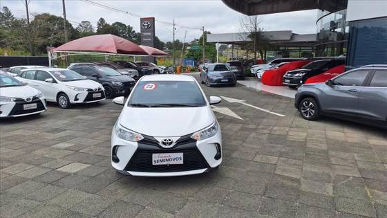 TOYOTA YARIS 1.5 16V FLEX XL MULTIDRIVE